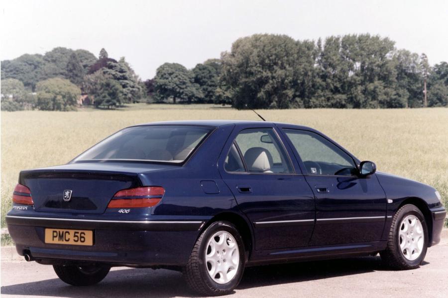  Peugeot 406 1999 года  (фото 7 из 15)